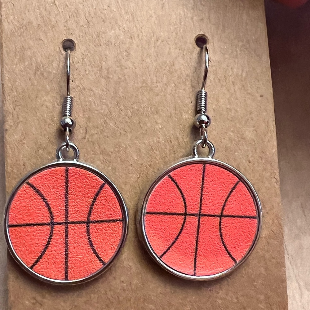 You’re my basketball star earrings